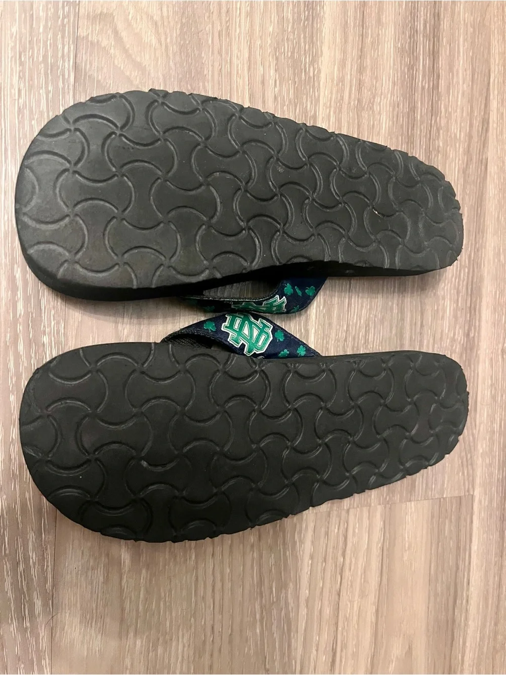 Toe Goz Navy & Green Flip Flops with Shamrocks and ND